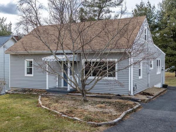 112 LEE ST, STAUNTON, VA 24401