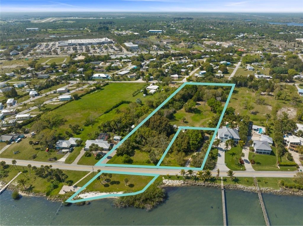 13095 N Indian River Drive, Sebastian, FL 32958 Photo