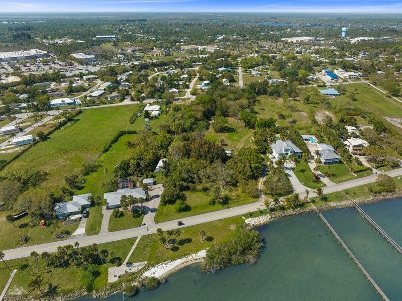 13095 N Indian River Drive, Sebastian, FL 32958 Photo