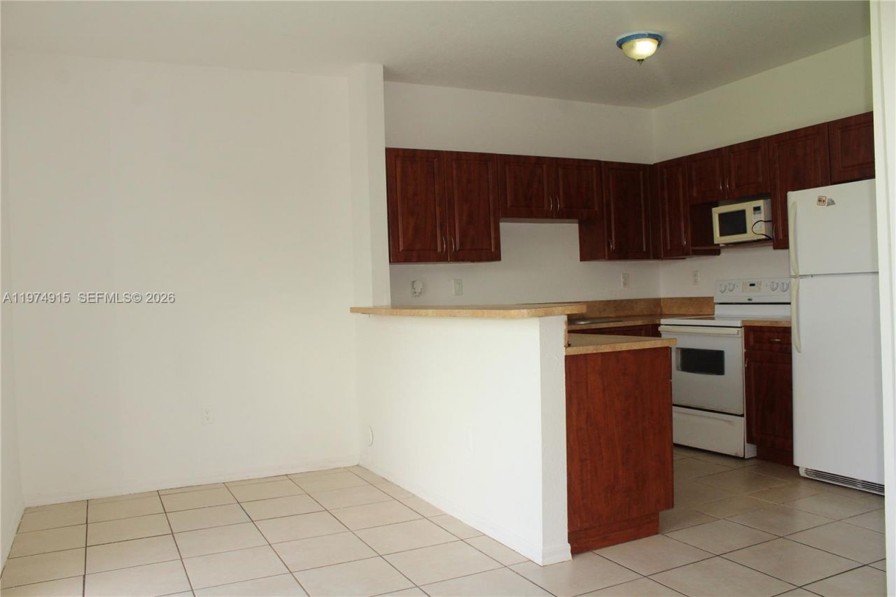 10937 SW 181st Ter, Miami, FL 33157 Photo