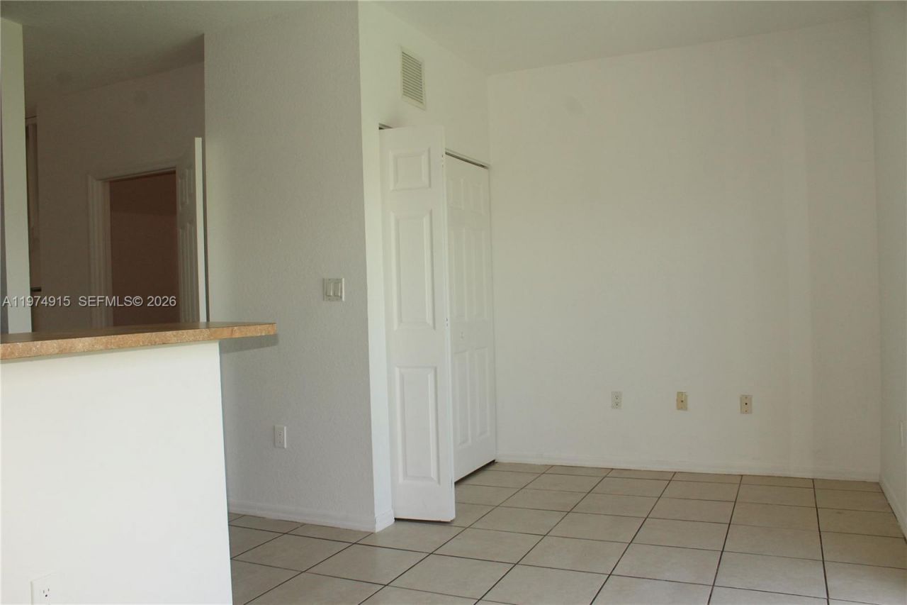 10937 SW 181st Ter, Miami, FL 33157 Photo