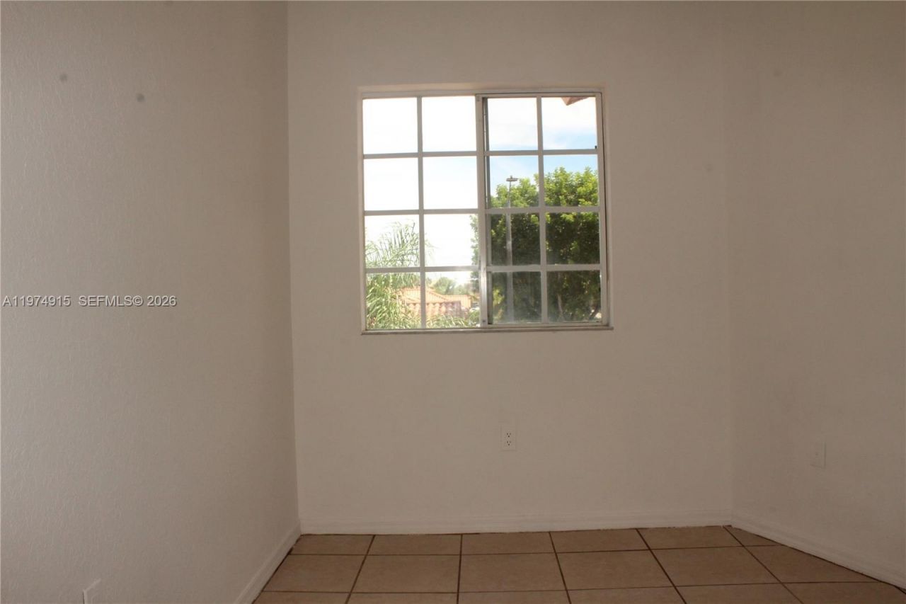 10937 SW 181st Ter, Miami, FL 33157 Photo