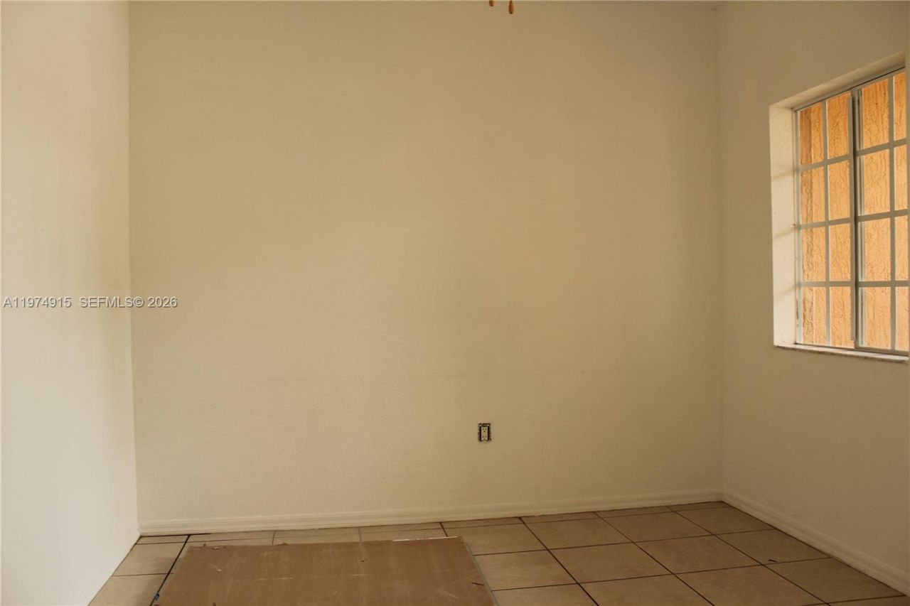 10937 SW 181st Ter, Miami, FL 33157 Photo