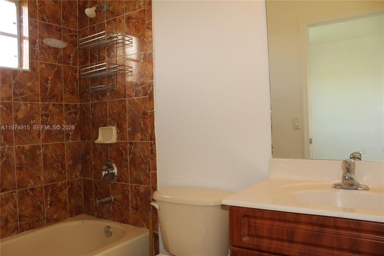 10937 SW 181st Ter, Miami, FL 33157 Photo