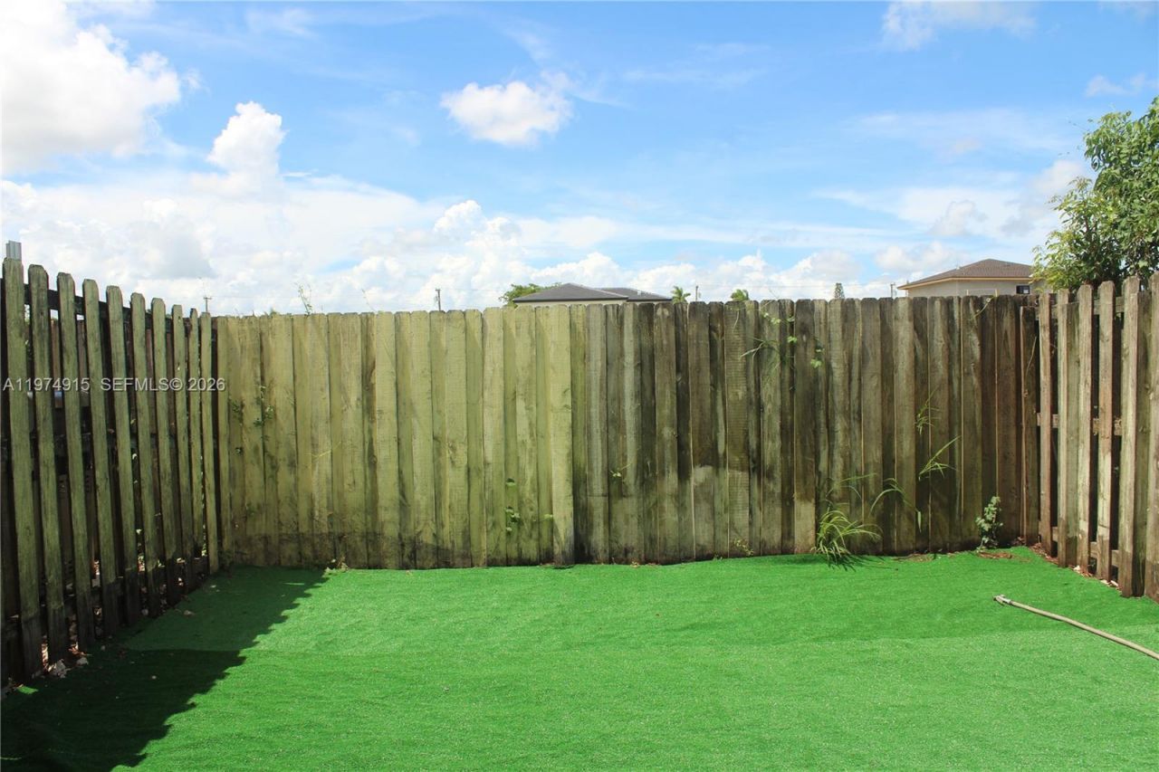 10937 SW 181st Ter, Miami, FL 33157 Photo