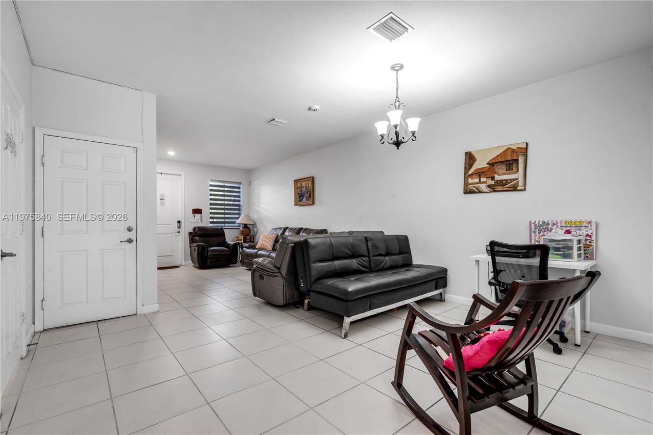 11428 SW 254th St, Homestead, FL 33032 Photo