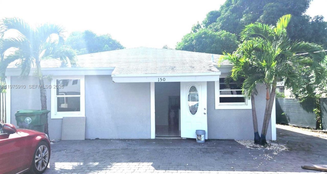 150 NW 17th Ct , Miami, FL 33125 Photo