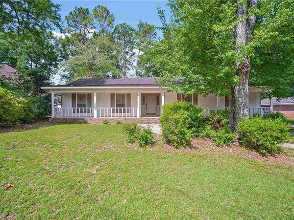 509 Ridgewood Drive, Daphne, AL 36526
