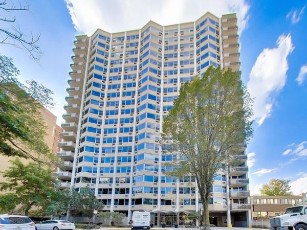 555 W CORNELIA Avenue, Unit 1511, Chicago, IL 60657