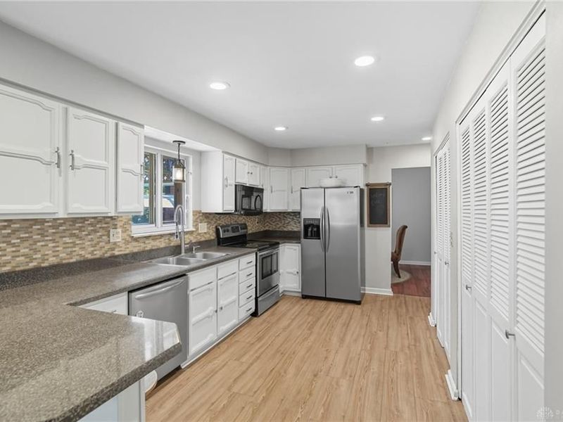 631 Augusta Drive, Fairborn, OH 45324 Photo 11