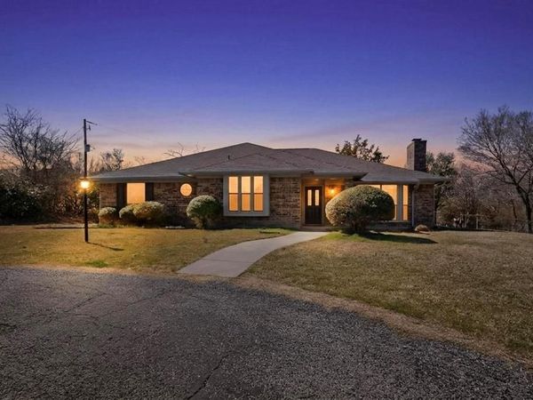 180 Annetta Road , Willow Park, TX 76087