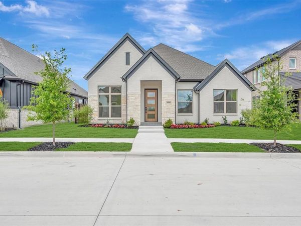 9308 Persimmon Lane, Mesquite, TX 75126