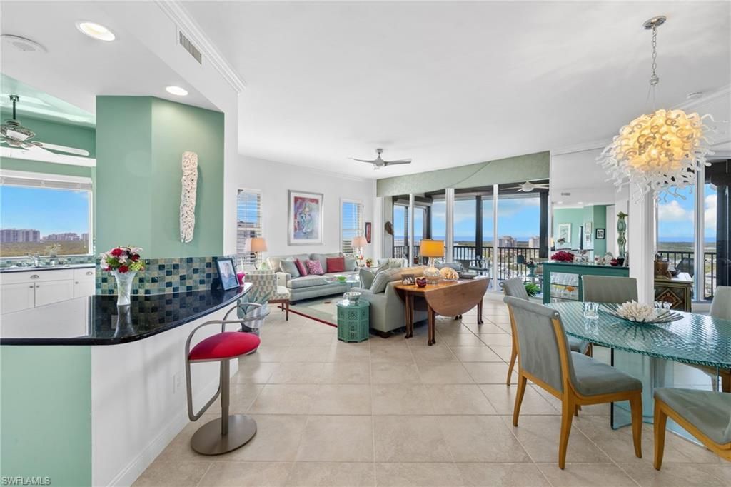 430 Cove Tower Dr, Unit 1501, Naples, FL 34110 Photo