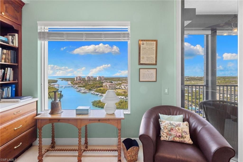 430 Cove Tower Dr, Unit 1501, Naples, FL 34110 Photo