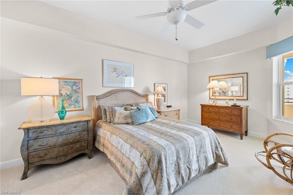 430 Cove Tower Dr, Unit 1501, Naples, FL 34110 Photo