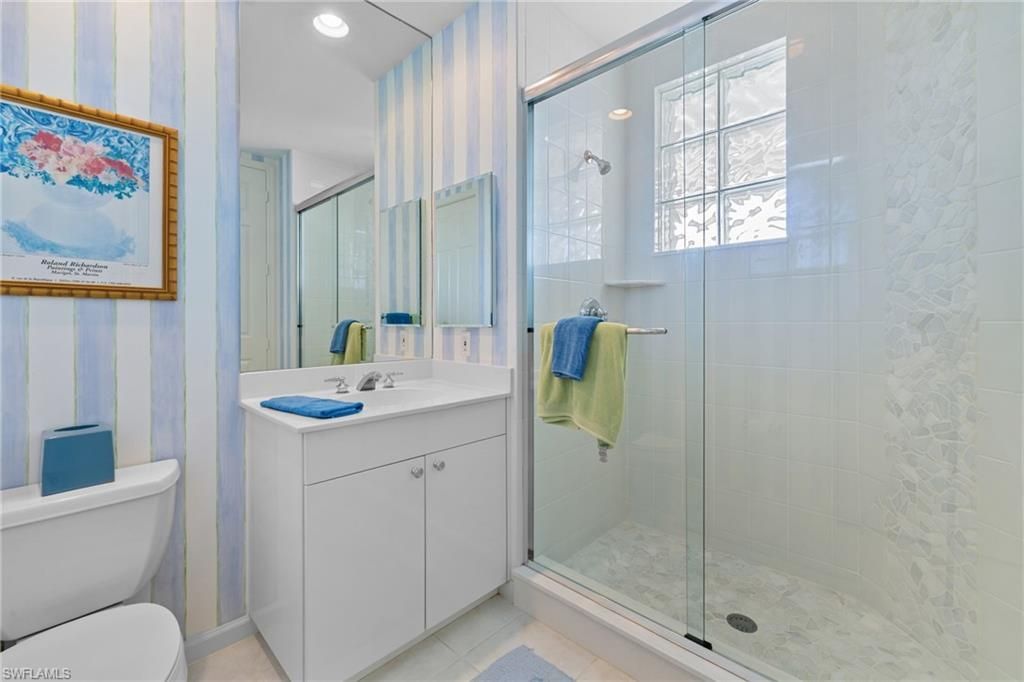 430 Cove Tower Dr, Unit 1501, Naples, FL 34110 Photo