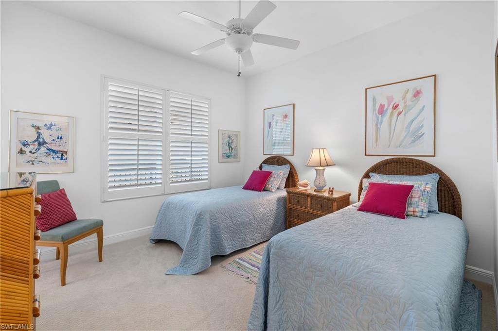 430 Cove Tower Dr, Unit 1501, Naples, FL 34110 Photo