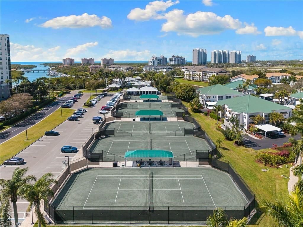 430 Cove Tower Dr, Unit 1501, Naples, FL 34110 Photo