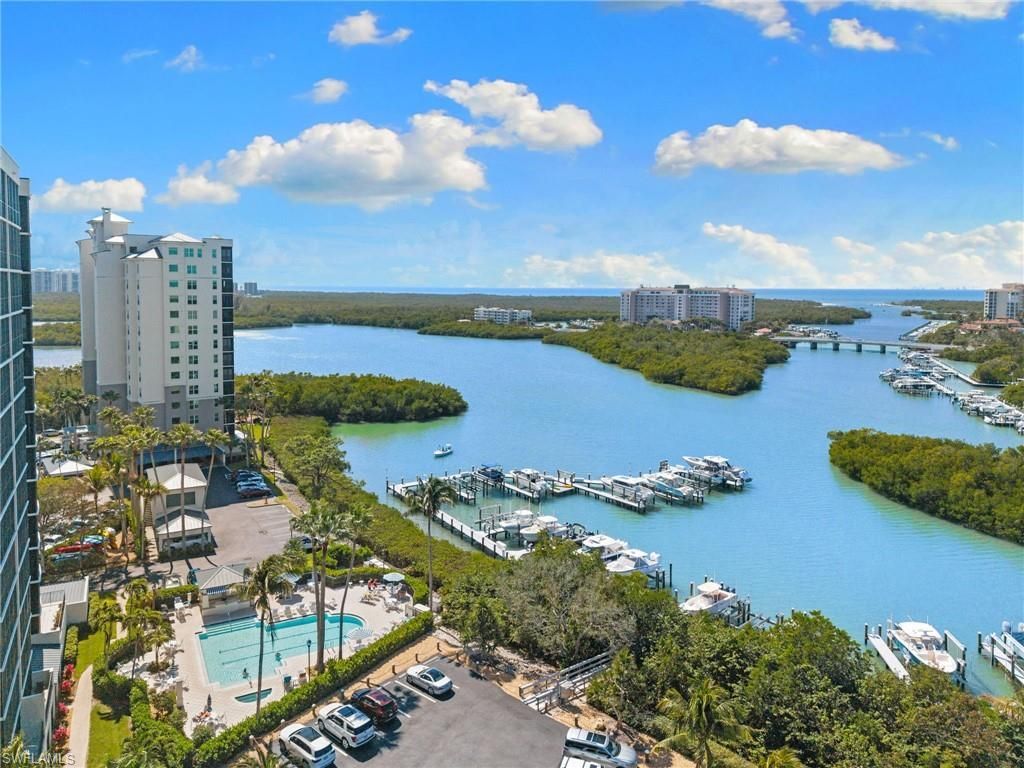 430 Cove Tower Dr, Unit 1501, Naples, FL 34110 Photo
