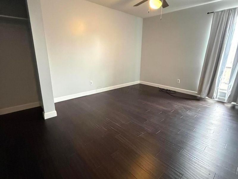 1094 Merrimar Circle S, Unit A, Columbus, OH 43220 Photo 4