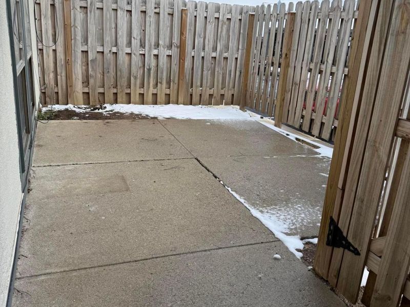 1094 Merrimar Circle S, Unit A, Columbus, OH 43220 Photo 5