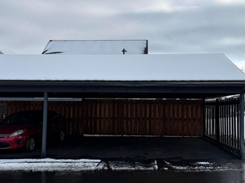 1094 Merrimar Circle S, Unit A, Columbus, OH 43220 Photo 6