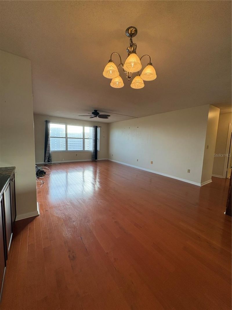 5220 Brittany Drive S, Unit 803, Saint Petersburg, FL 33715 Photo