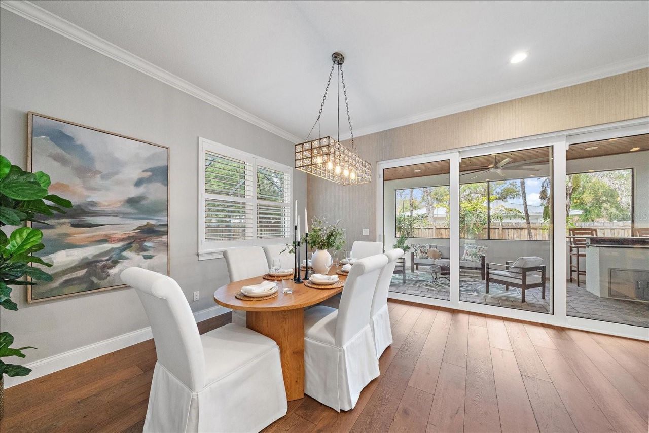 2207 Wisteria Street, Sarasota, FL 34239 Photo