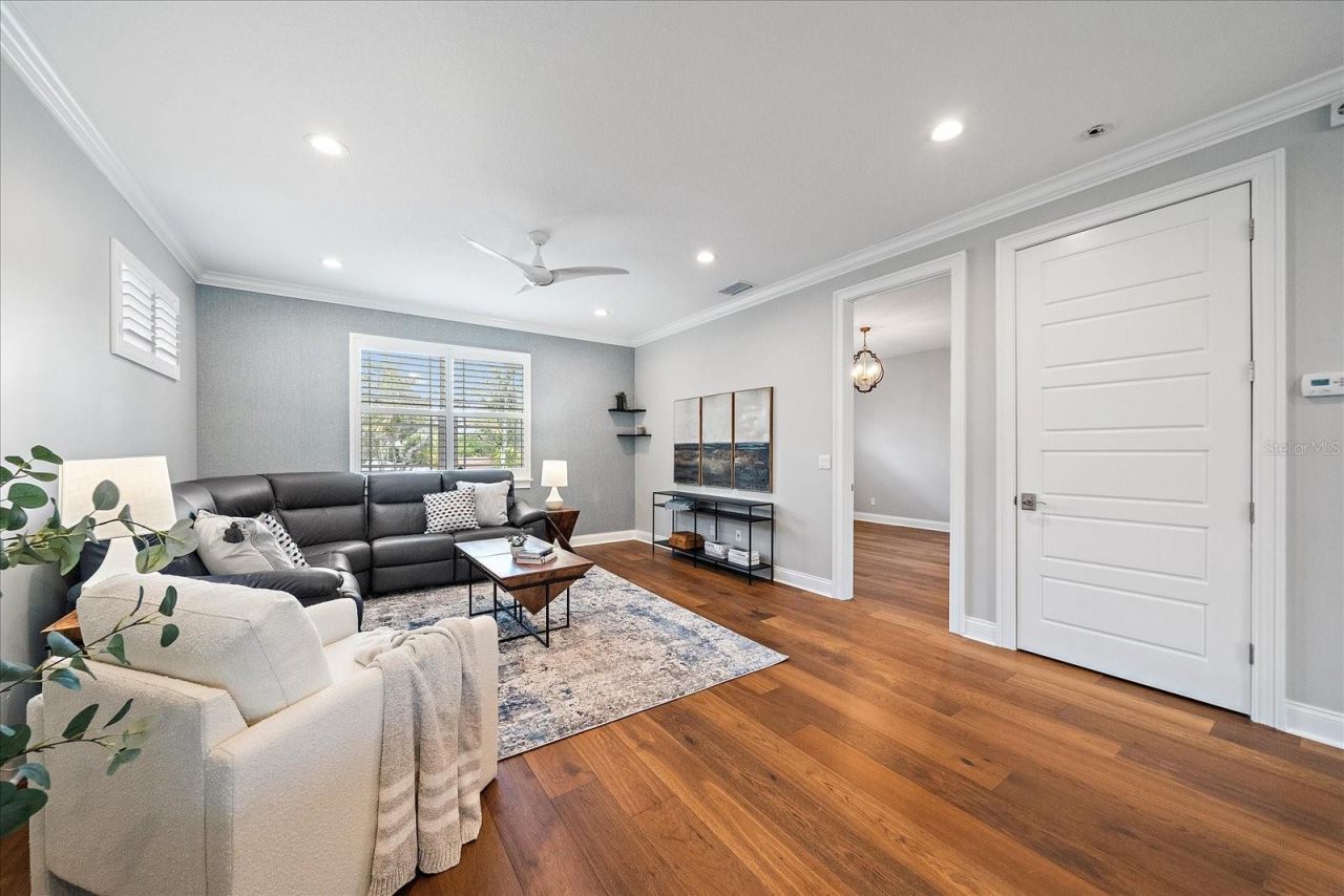 2207 Wisteria Street, Sarasota, FL 34239 Photo