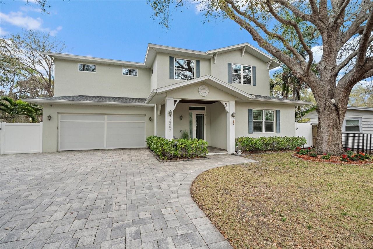 2207 Wisteria Street, Sarasota, FL 34239 Photo