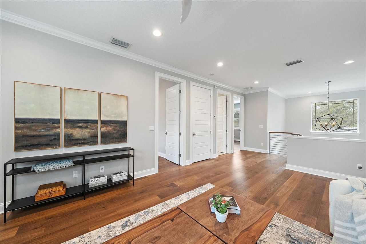 2207 Wisteria Street, Sarasota, FL 34239 Photo