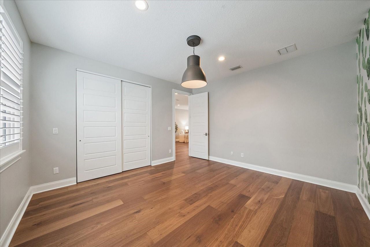 2207 Wisteria Street, Sarasota, FL 34239 Photo