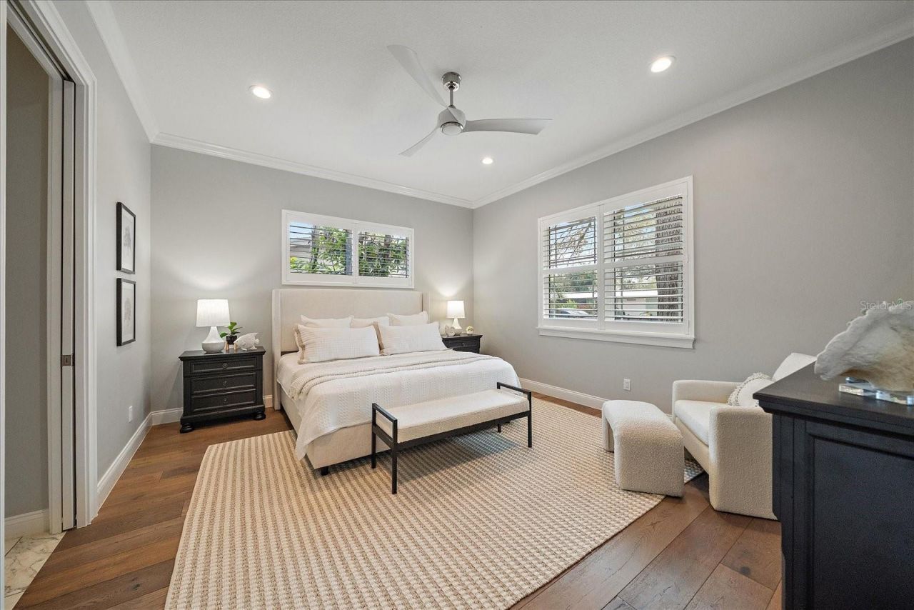 2207 Wisteria Street, Sarasota, FL 34239 Photo