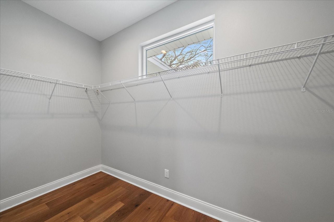 2207 Wisteria Street, Sarasota, FL 34239 Photo