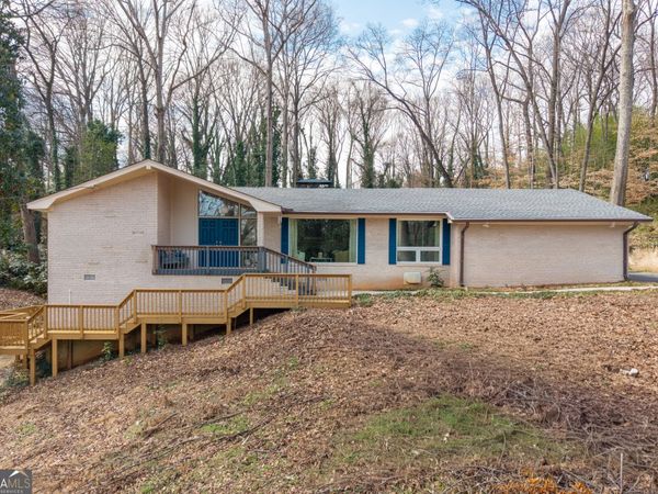 642 Kenilworth Circle, Stone Mountain, GA 30083