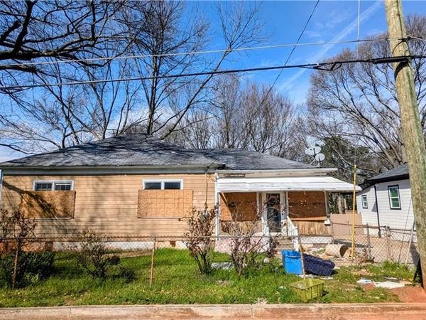 1551 Vesta Avenue , Atlanta, GA 30337