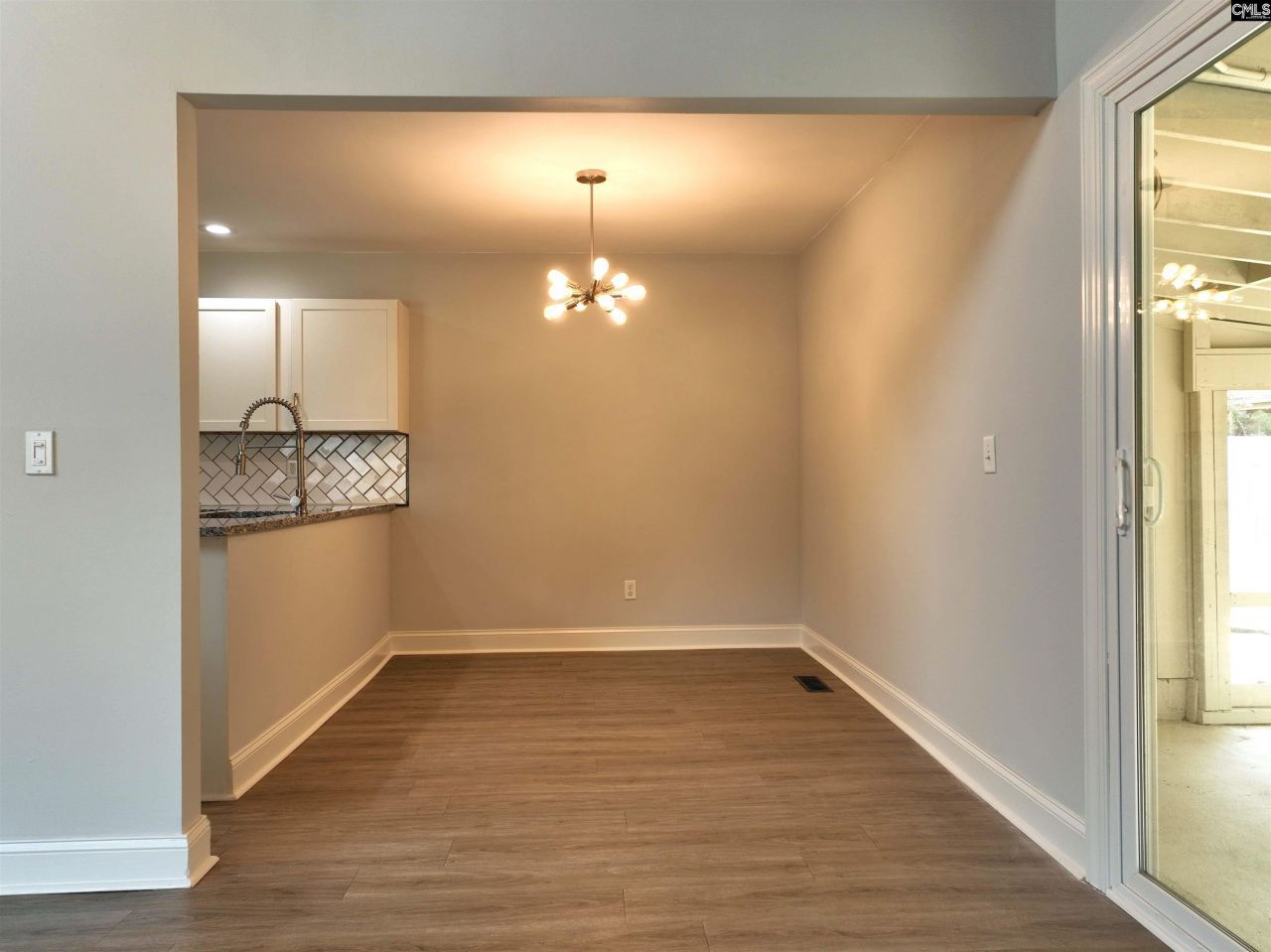 211 Shoreline Drive Photo 16