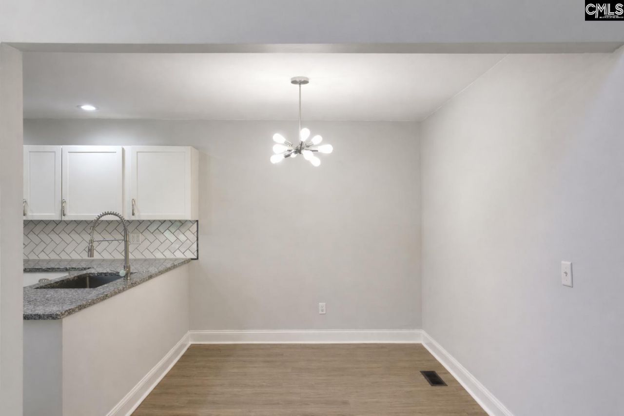 211 Shoreline Drive Photo 18