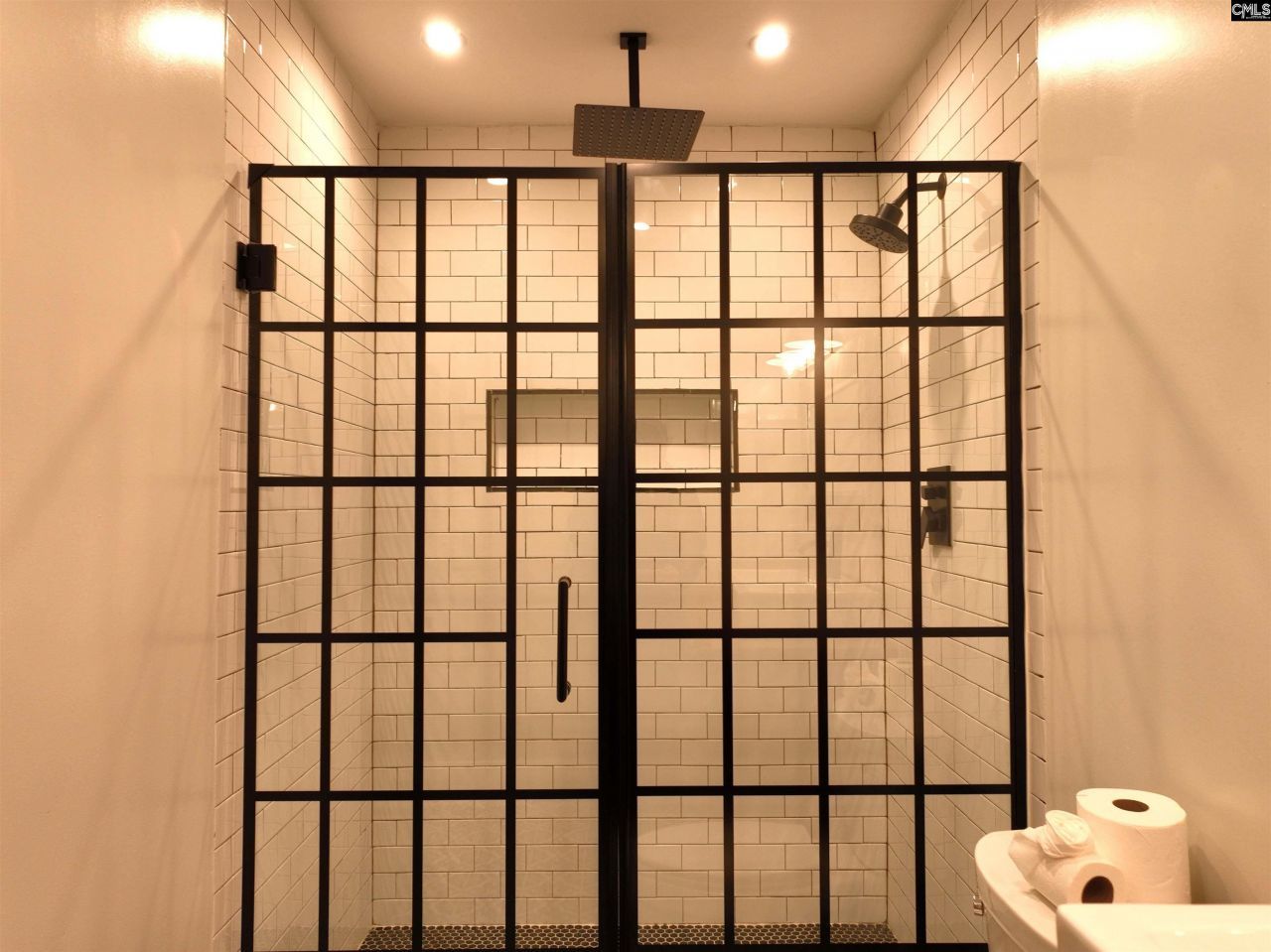 211 Shoreline Drive  Photo 20