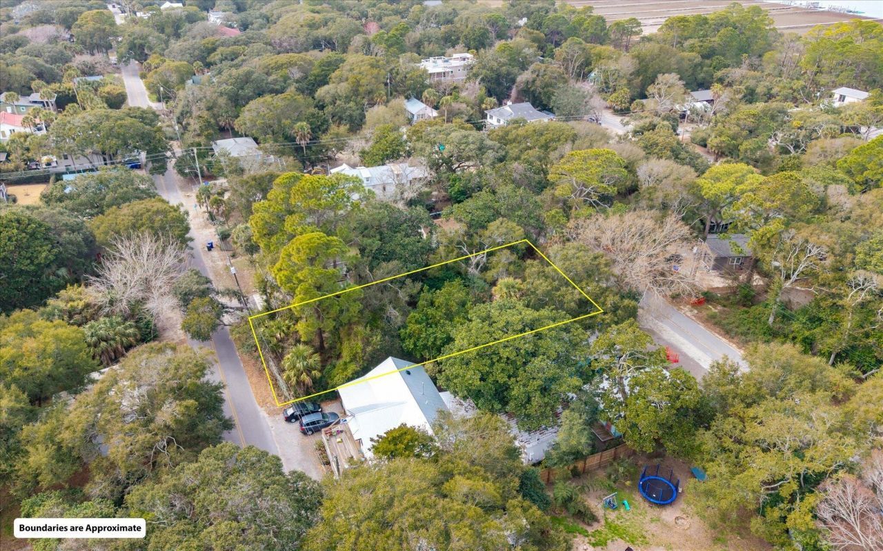 406 E Erie Avenue Photo 16