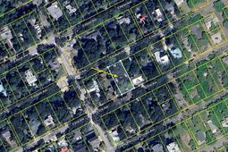 406 E Erie Avenue photo 4