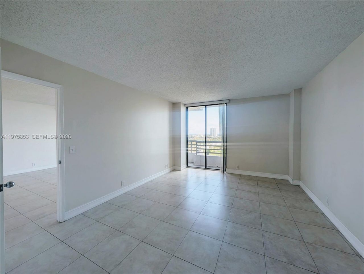 3300 NE 191st St, Unit 1208, Aventura, FL 33180 Photo