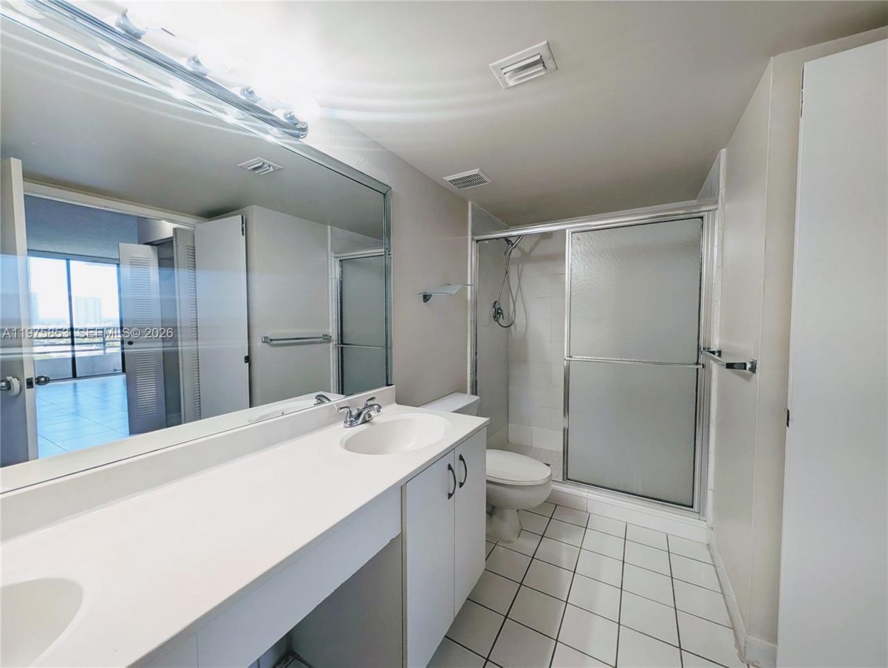 3300 NE 191st St, Unit 1208, Aventura, FL 33180 Photo