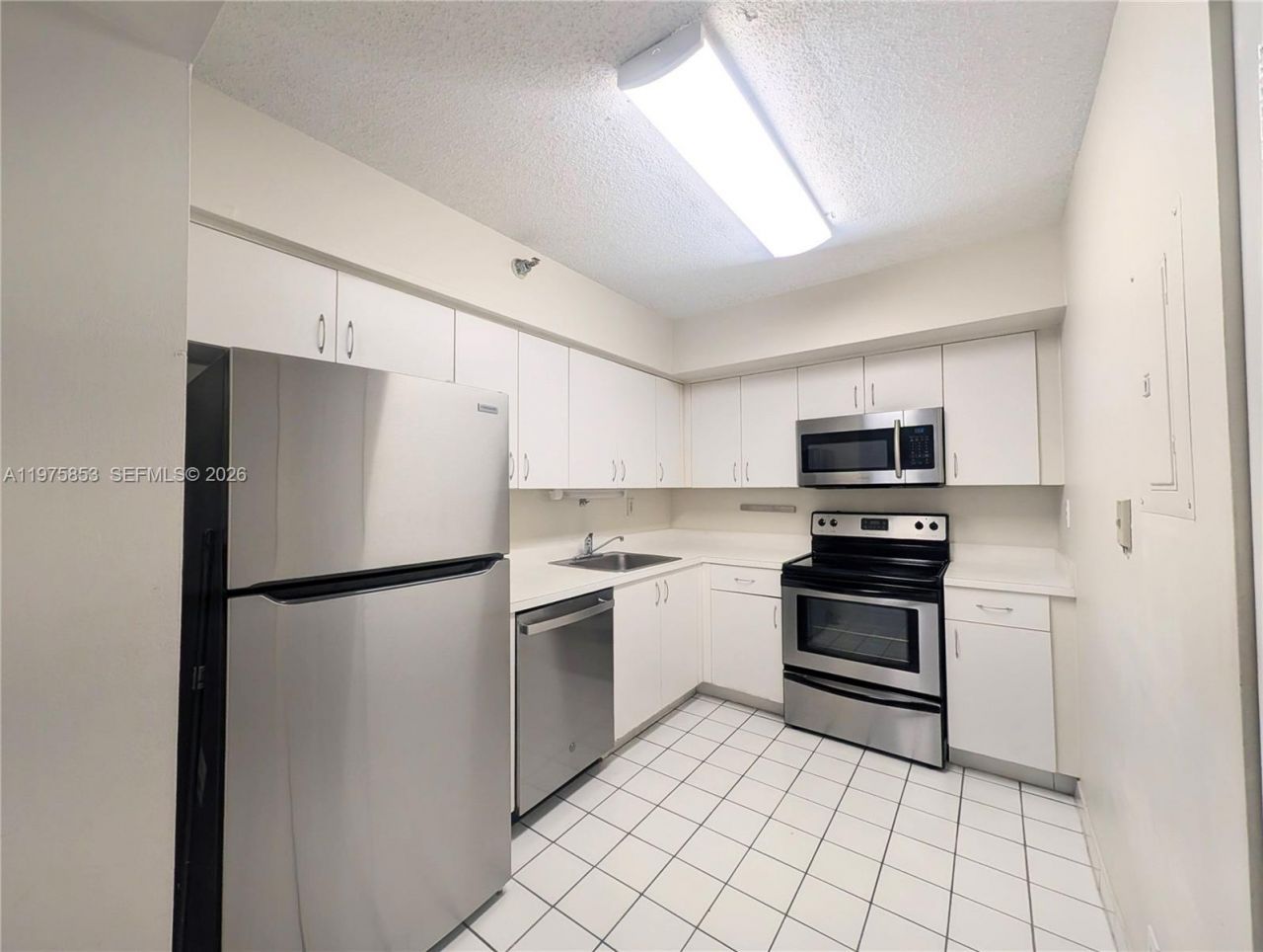 3300 NE 191st St, Unit 1208, Aventura, FL 33180 Photo