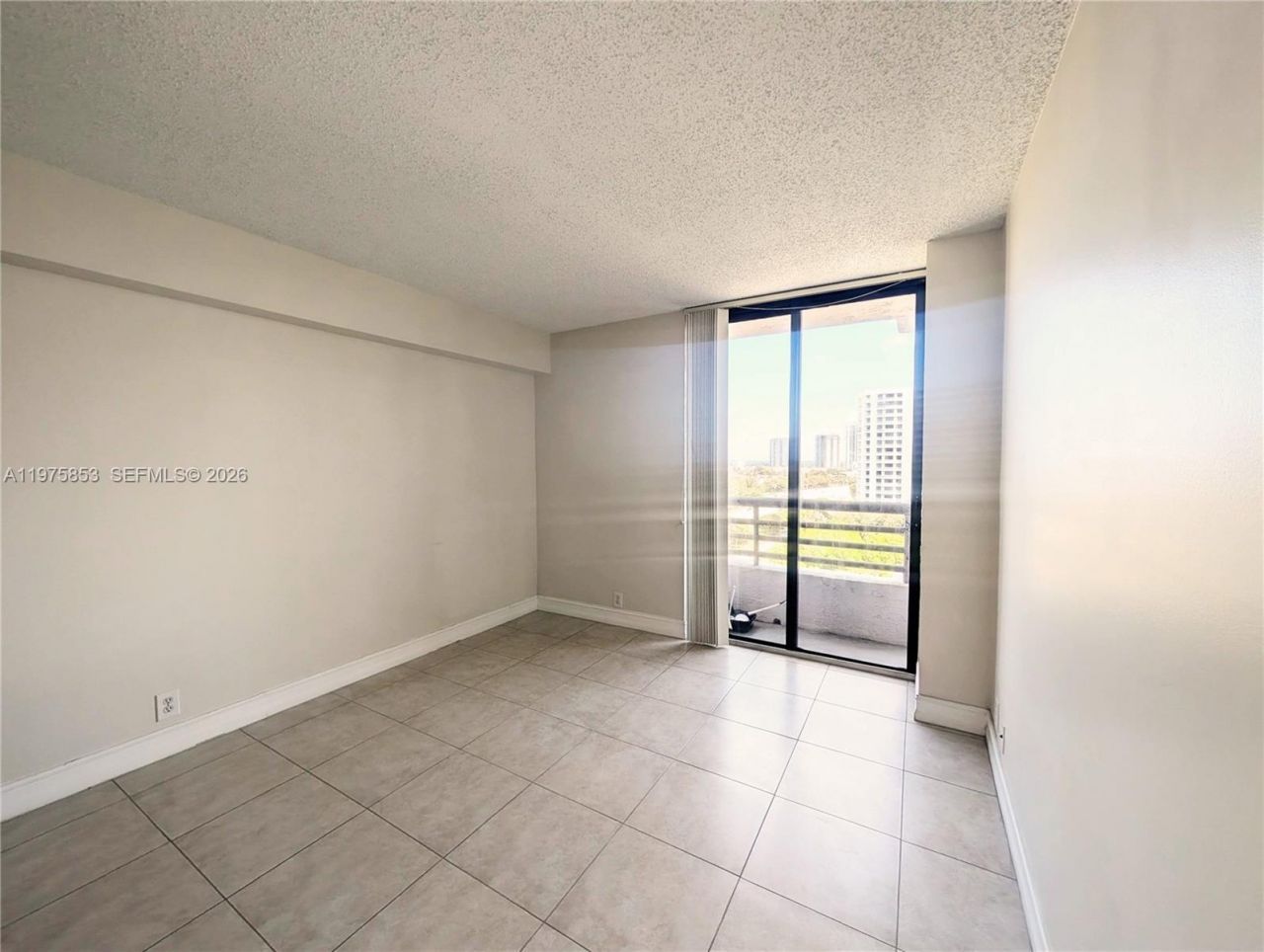 3300 NE 191st St, Unit 1208, Aventura, FL 33180 Photo