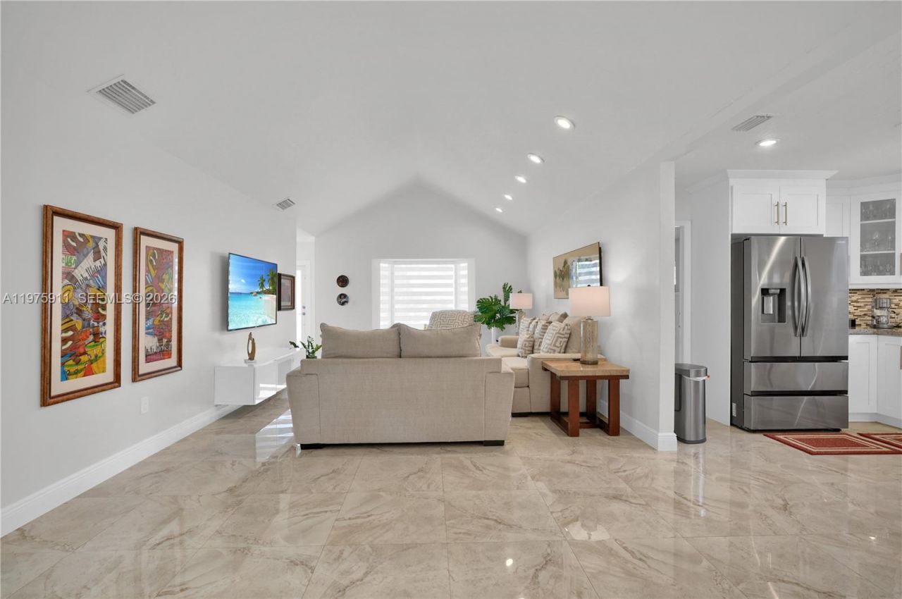 14360 SW 156th Ter , Miami, FL 33177 Photo