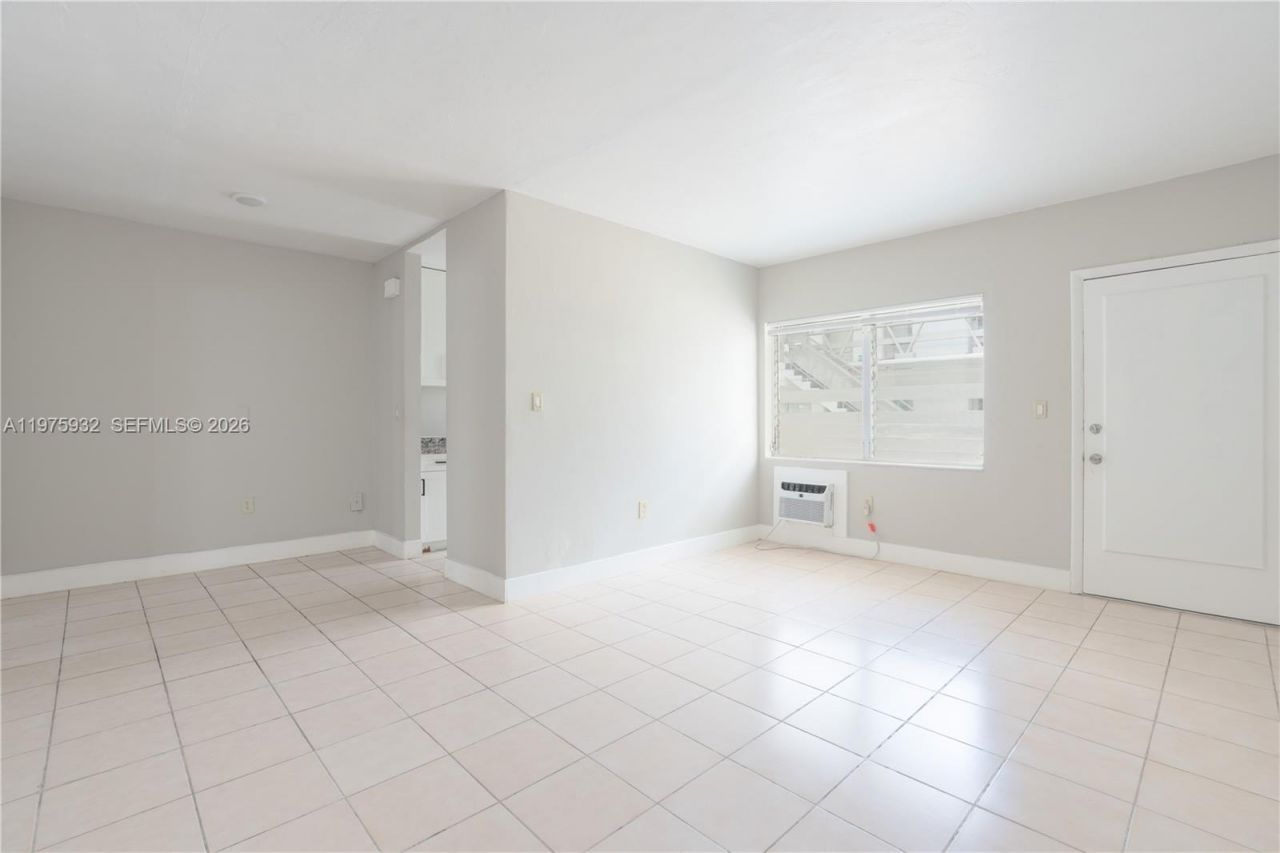 7311 Gary Ave, Unit 8, Miami Beach, FL 33141 Photo