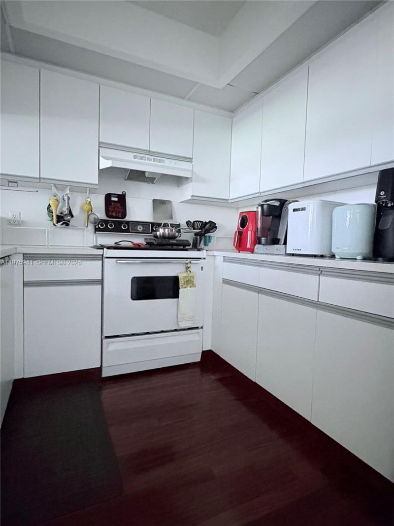 1300 SW 125th Ave , Unit 204K, Pembroke Pines, FL 33027 Photo