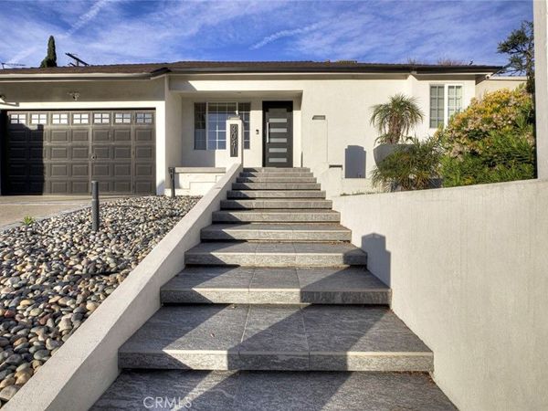 3041 Alabama, La Crescenta, CA 91214