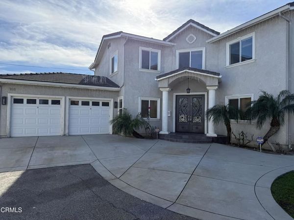 7011 N Liberty Drive, Los Angeles, CA 91405